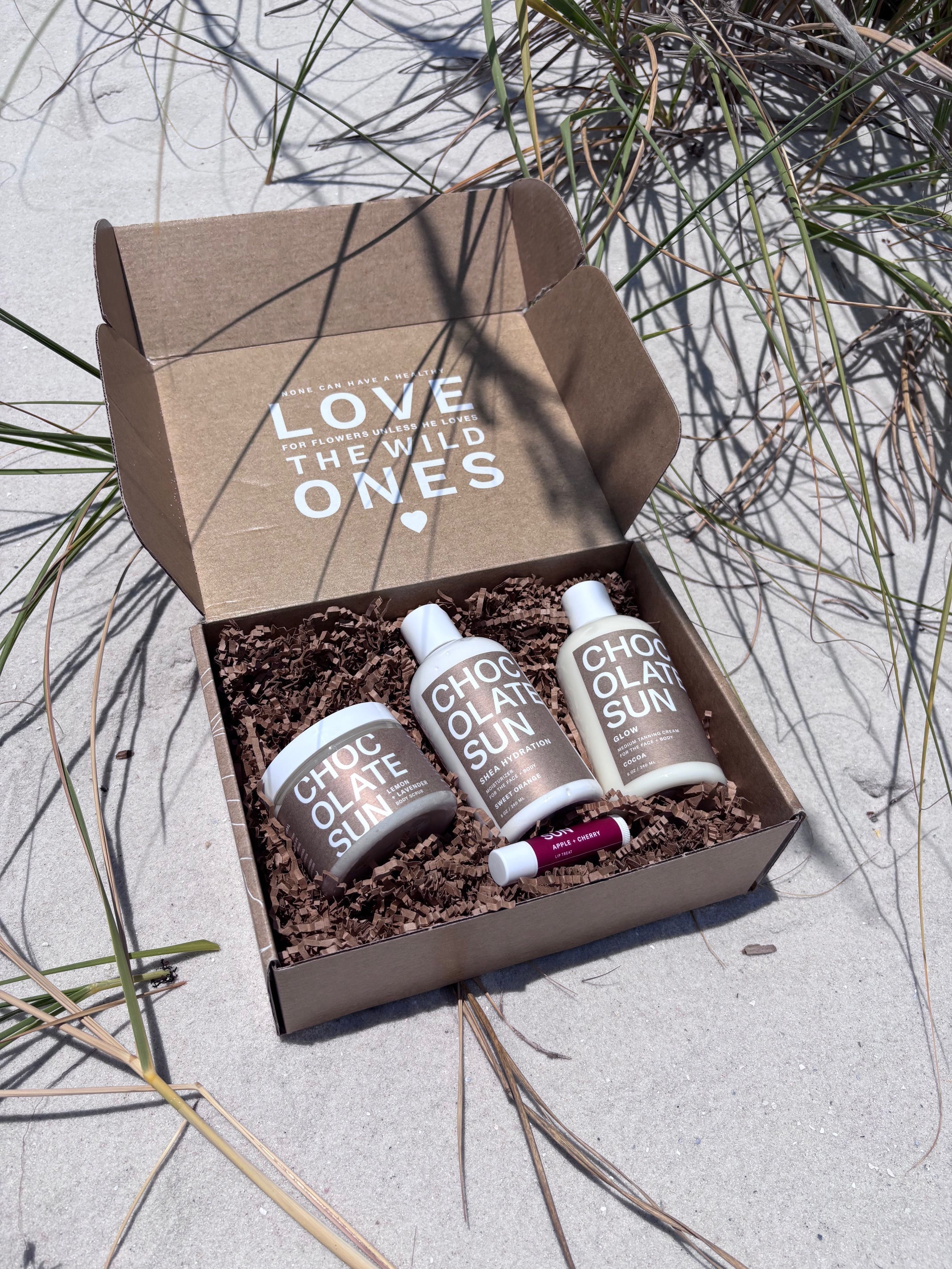 The All-in-One Tanning Bundle Gift for the Holidays